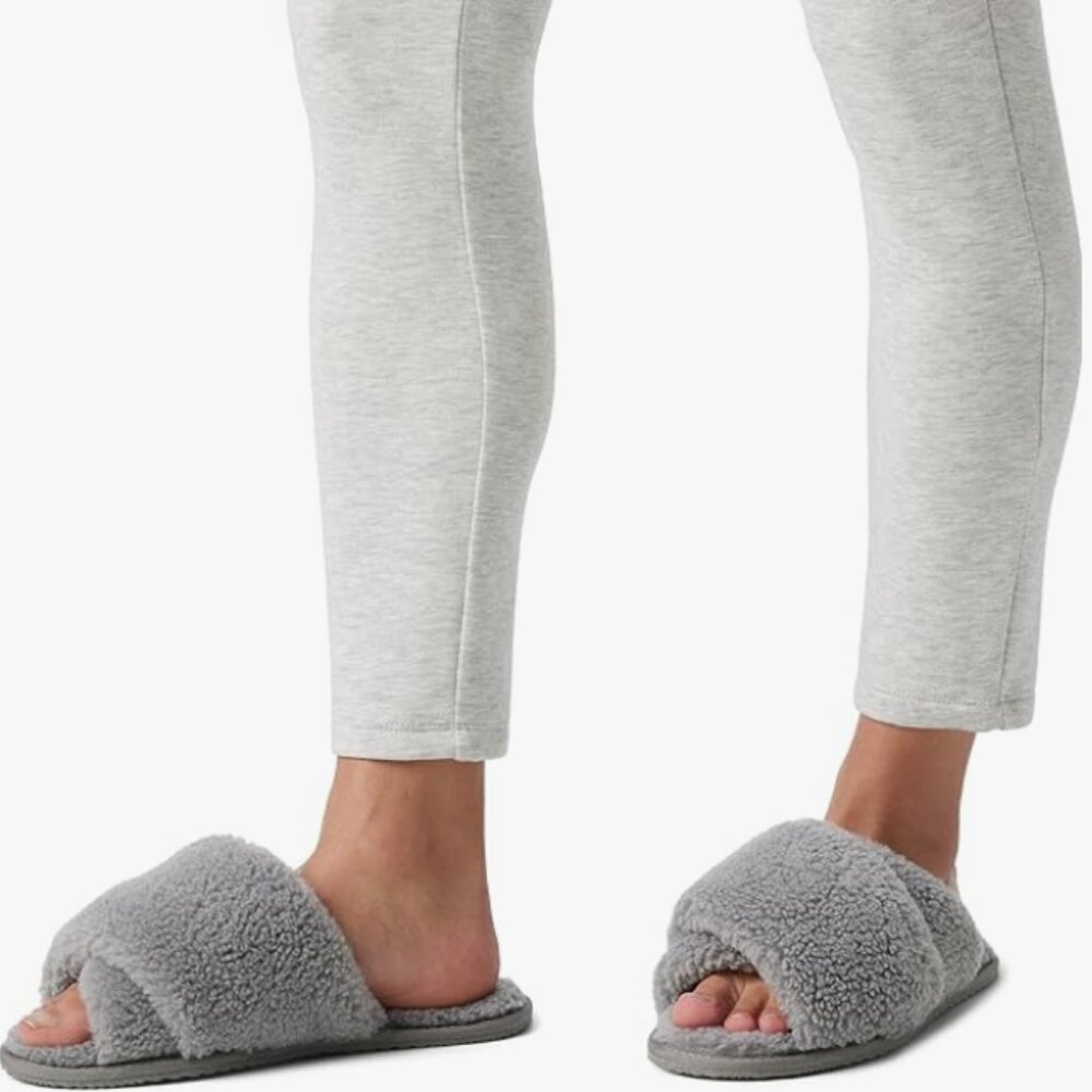 Brand New Sorel Women's Go - Mail Run Indoor and Outdoor Slipper
